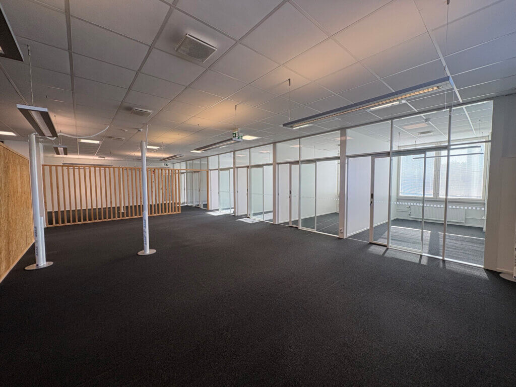 Vuokrattava toimisto 398 m2 Vantaan Koivuvaarassa.