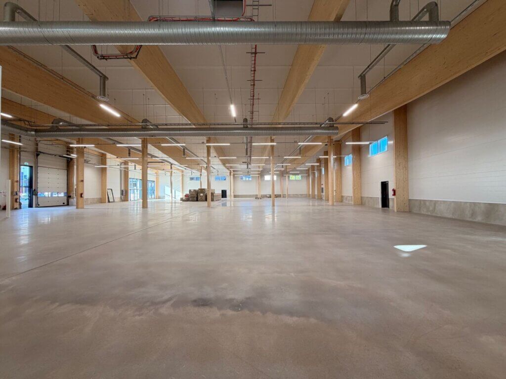 Vuokrattava liiketila Tammisto Vantaa Sähkötie 10