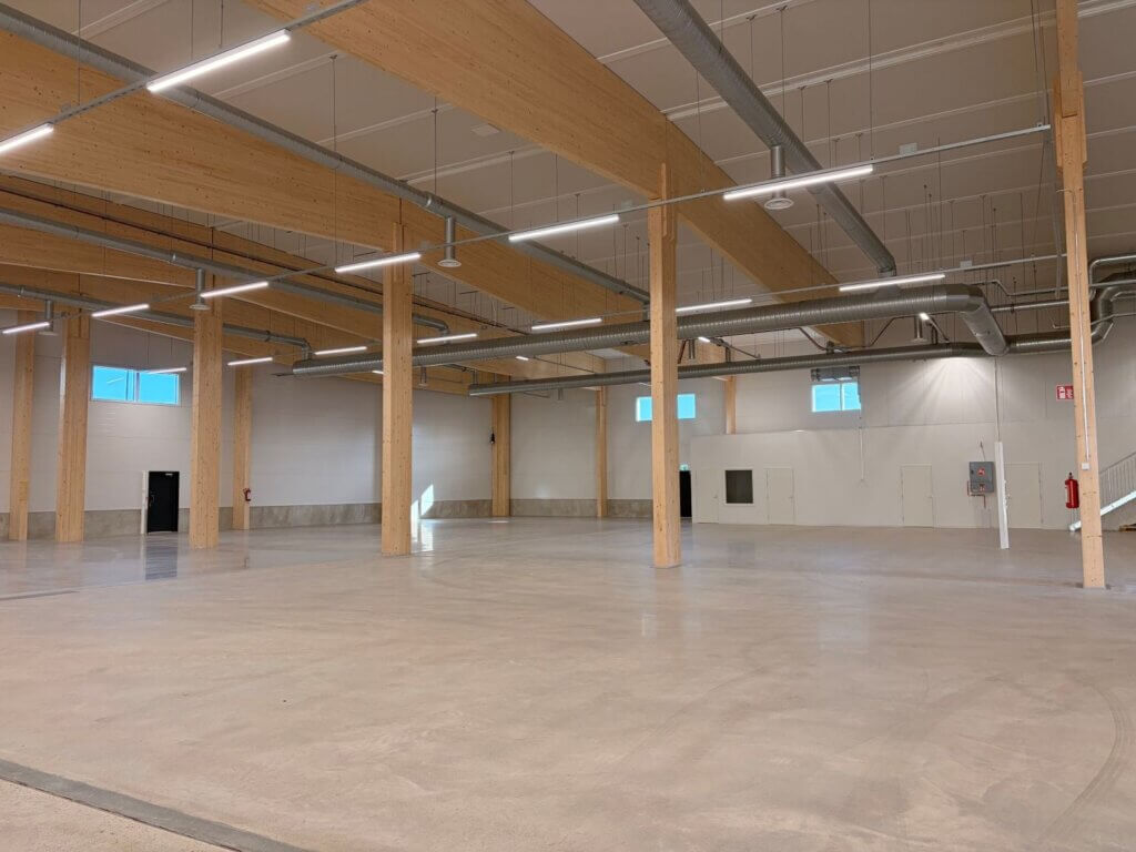 Vuokrattava liiketila Tammisto Vantaa Sähkötie 10