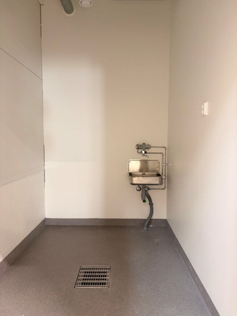 Vuokrattava liiketila Tammisto Vantaa Sähkötie 10